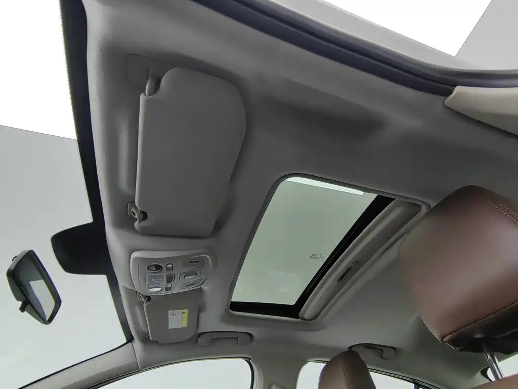 Citroen C4L — миниатюра 14