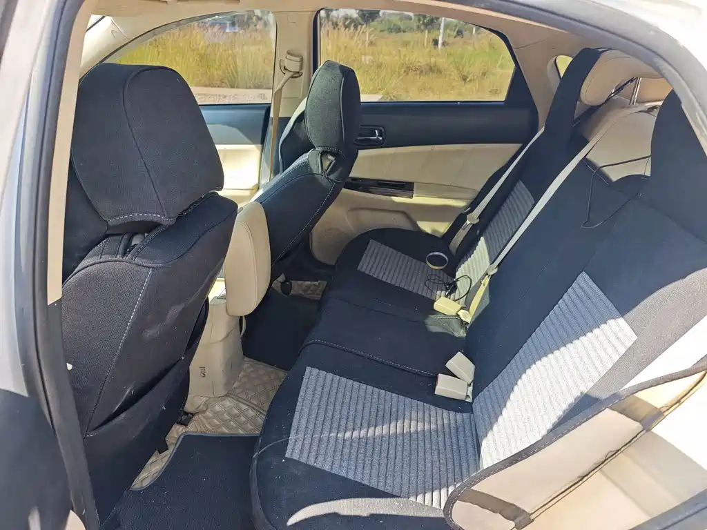 Changan Eado — миниатюра 9