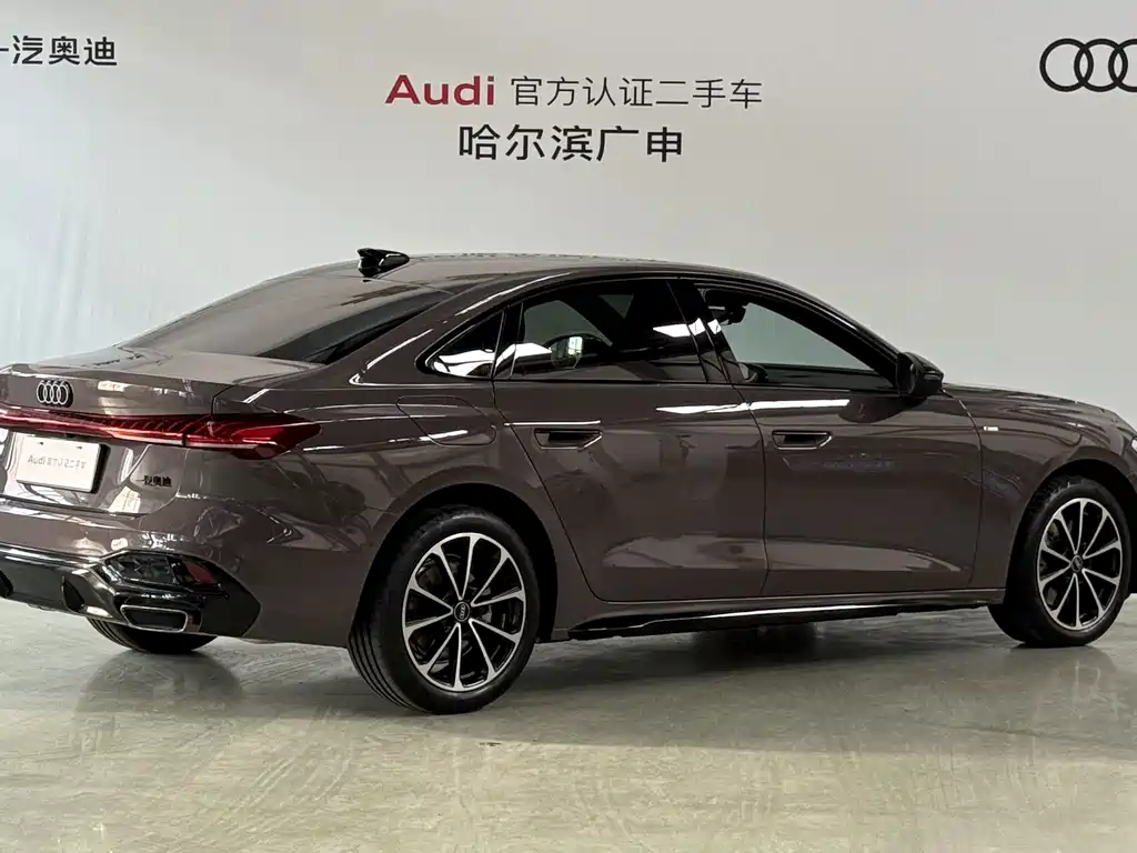 Audi A5L — миниатюра 2