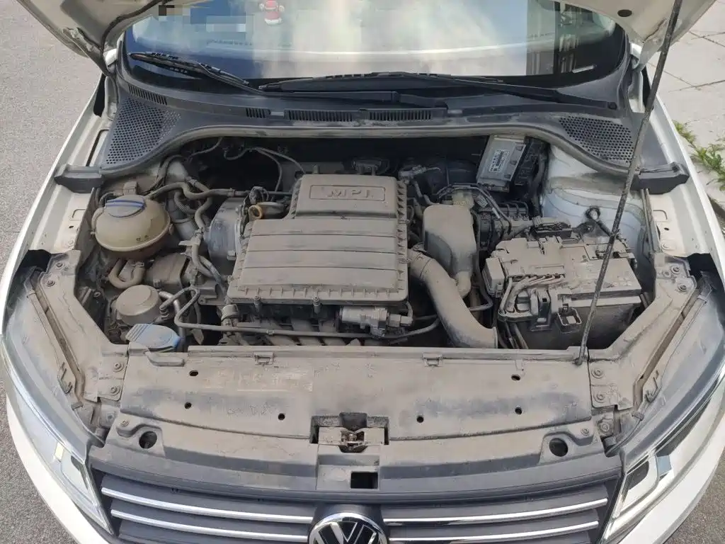 Volkswagen Santana — миниатюра 11