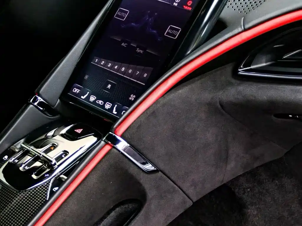 Ferrari Roma — миниатюра 9