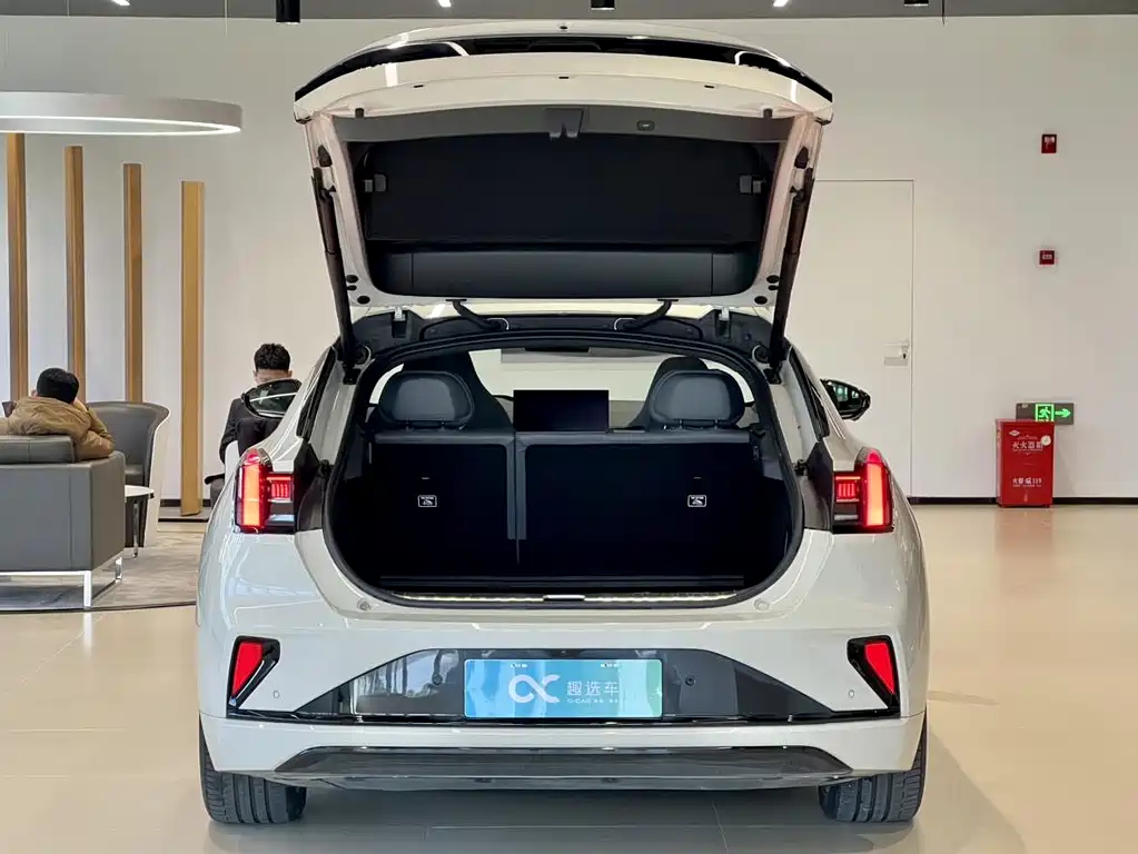 ZEEKR EXTREME KRYPTON 001