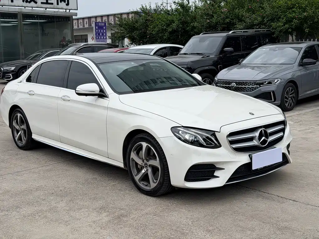 Mercedes-Benz E-Class E 2018 E 300 L Sport Fashion