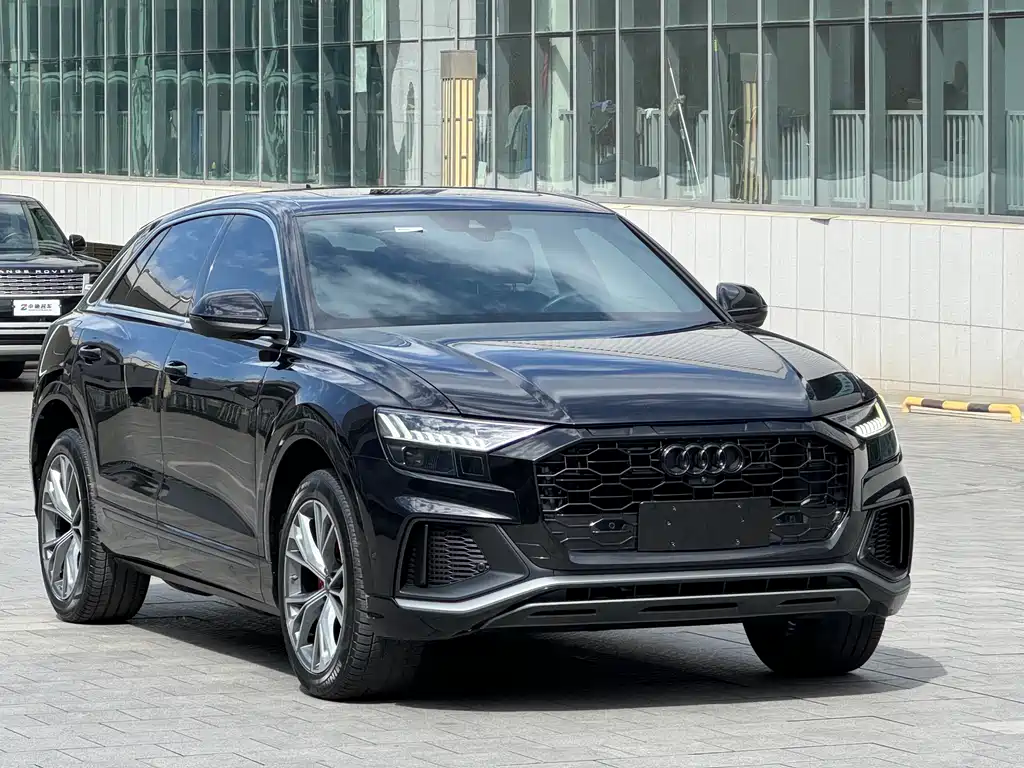 Audi Q8 2021 55 TFSI