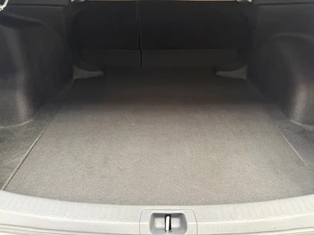 Toyota Corolla — миниатюра 23