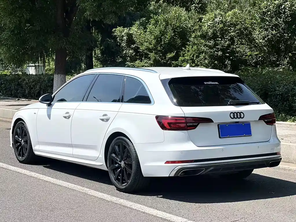 Audi A4 2020 Avant 40 TFSI Fashion