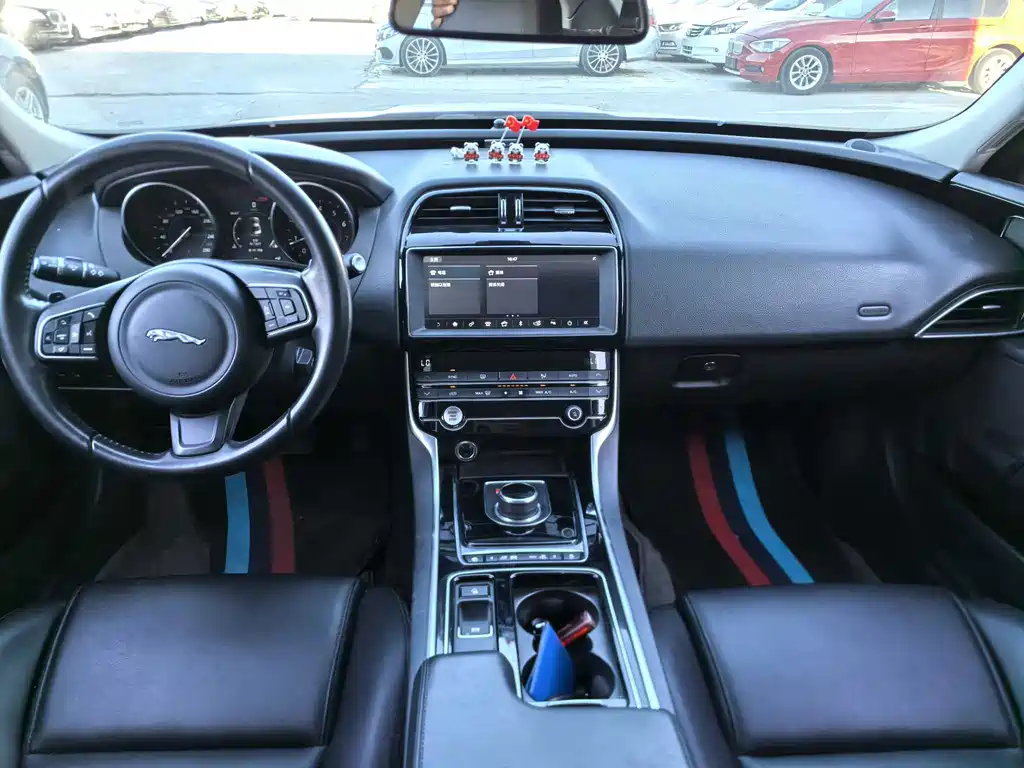 Jaguar XEL — миниатюра 15