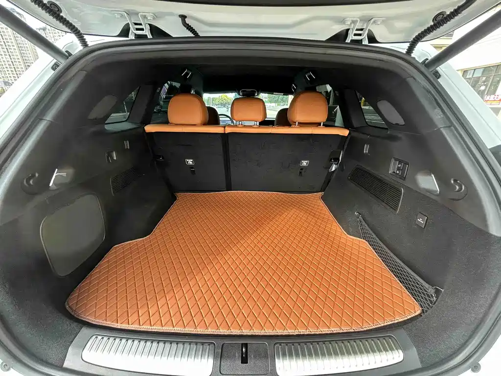 XPeng G9 — миниатюра 17