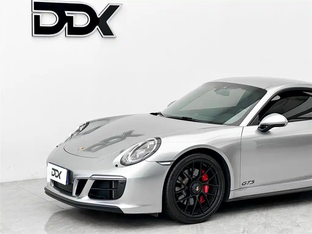 Porsche 911 2017 Carrera GTS 3.0T