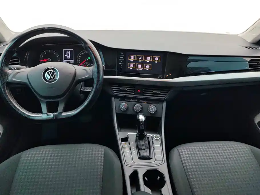 Volkswagen Bora — миниатюра 12