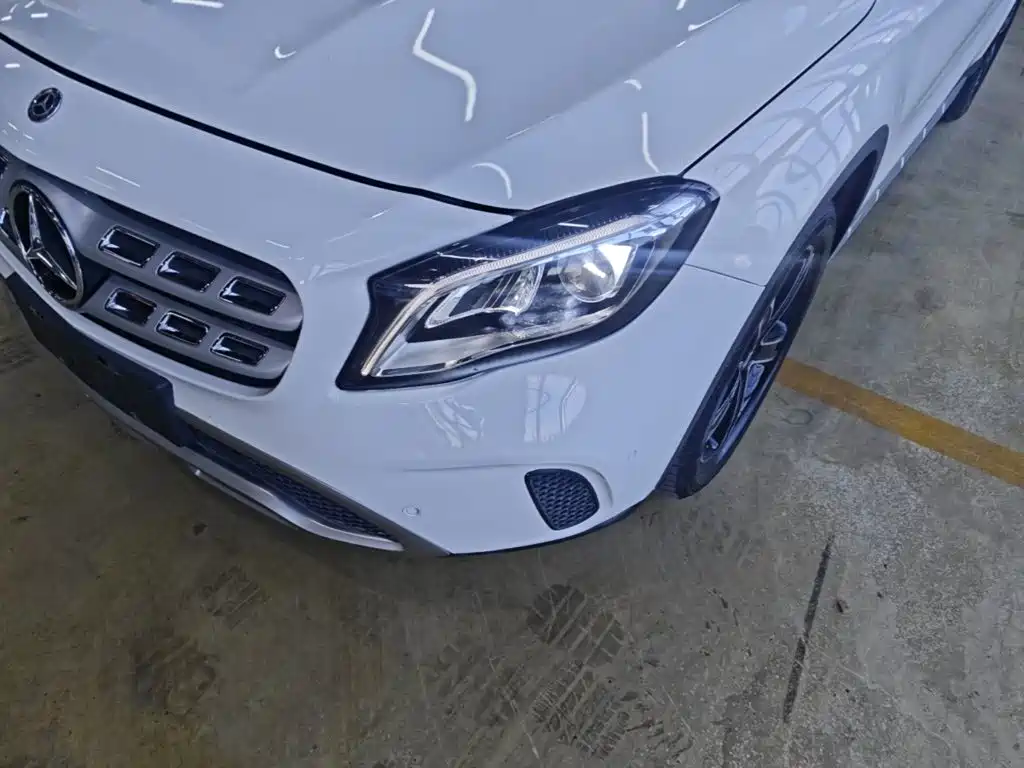 Mercedes-Benz GLA — миниатюра 24