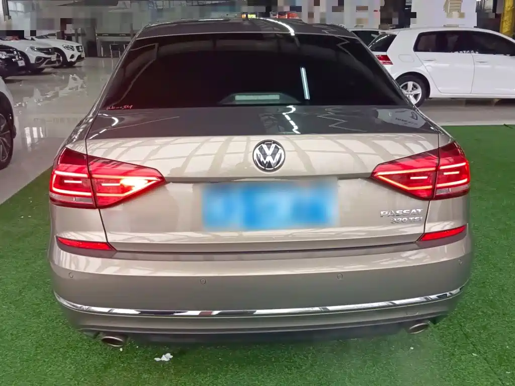 Volkswagen Passat 2016 330TSI DSG