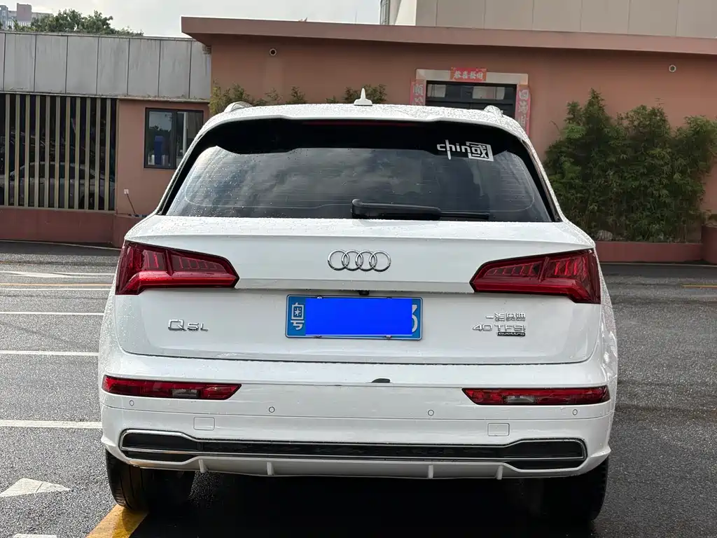 Audi Q5L — миниатюра 5