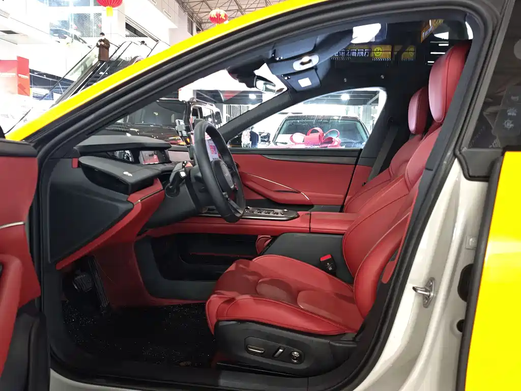 XIAOMI CAR XIAOMI SU7