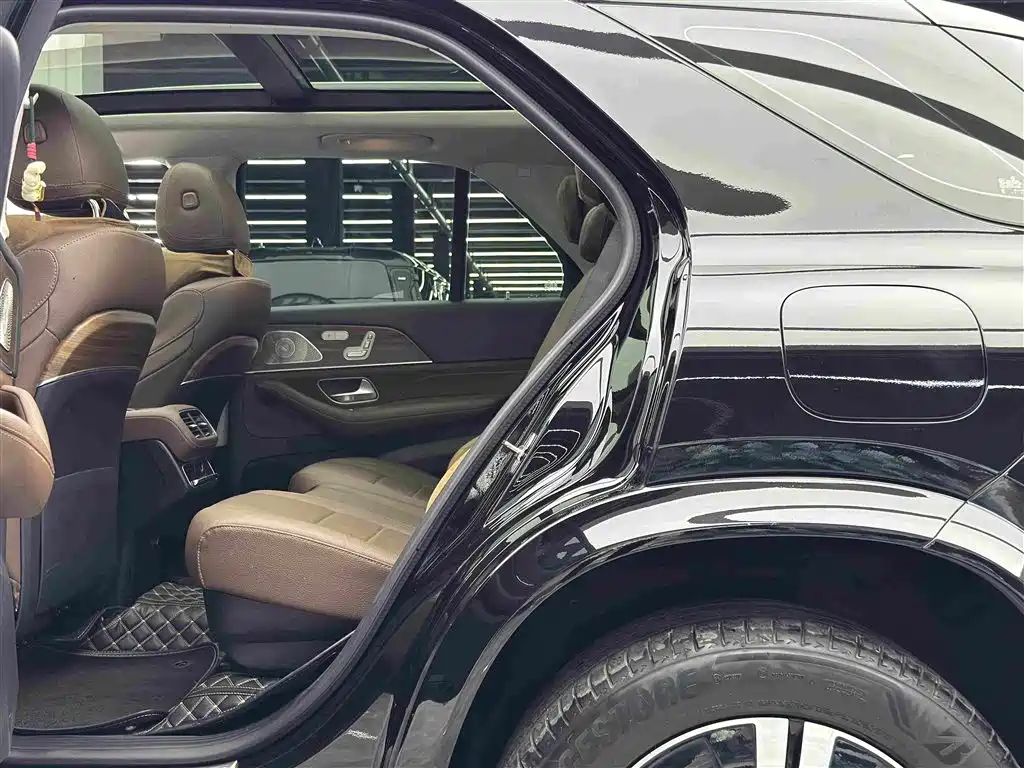 Mercedes-Benz GLE New Energy — миниатюра 9