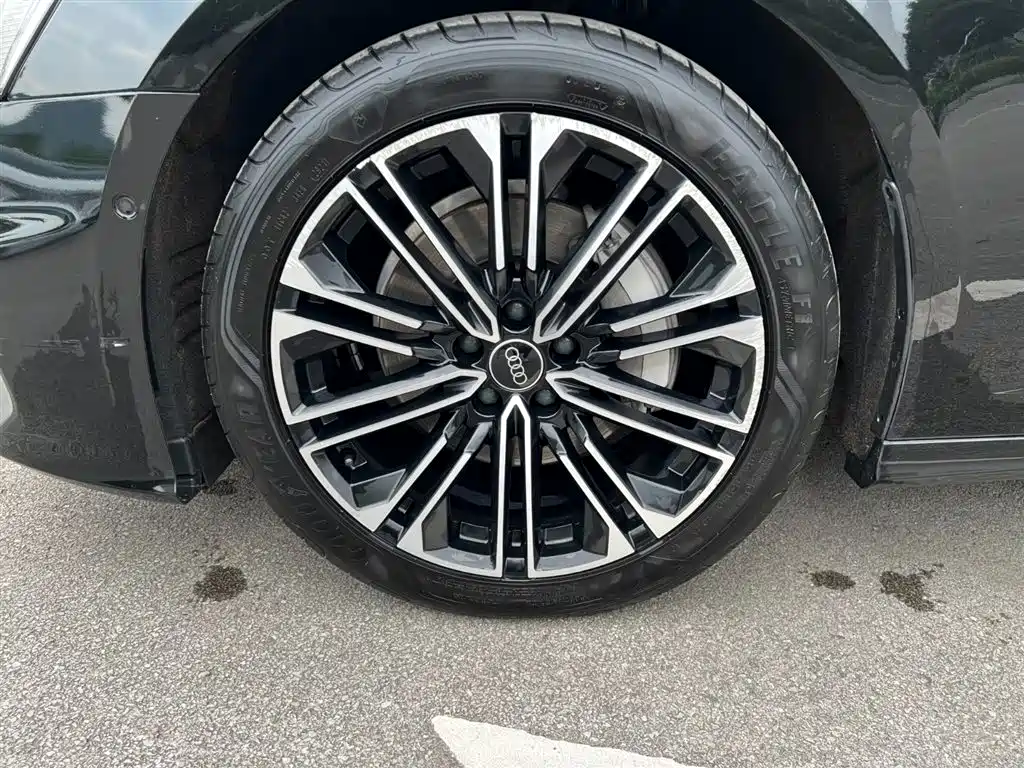 Audi A6L 2024 45 TFSI