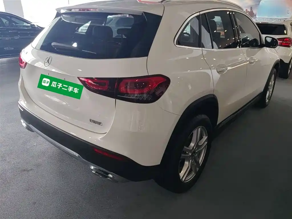 Mercedes-Benz GLA 2023 GLA 200