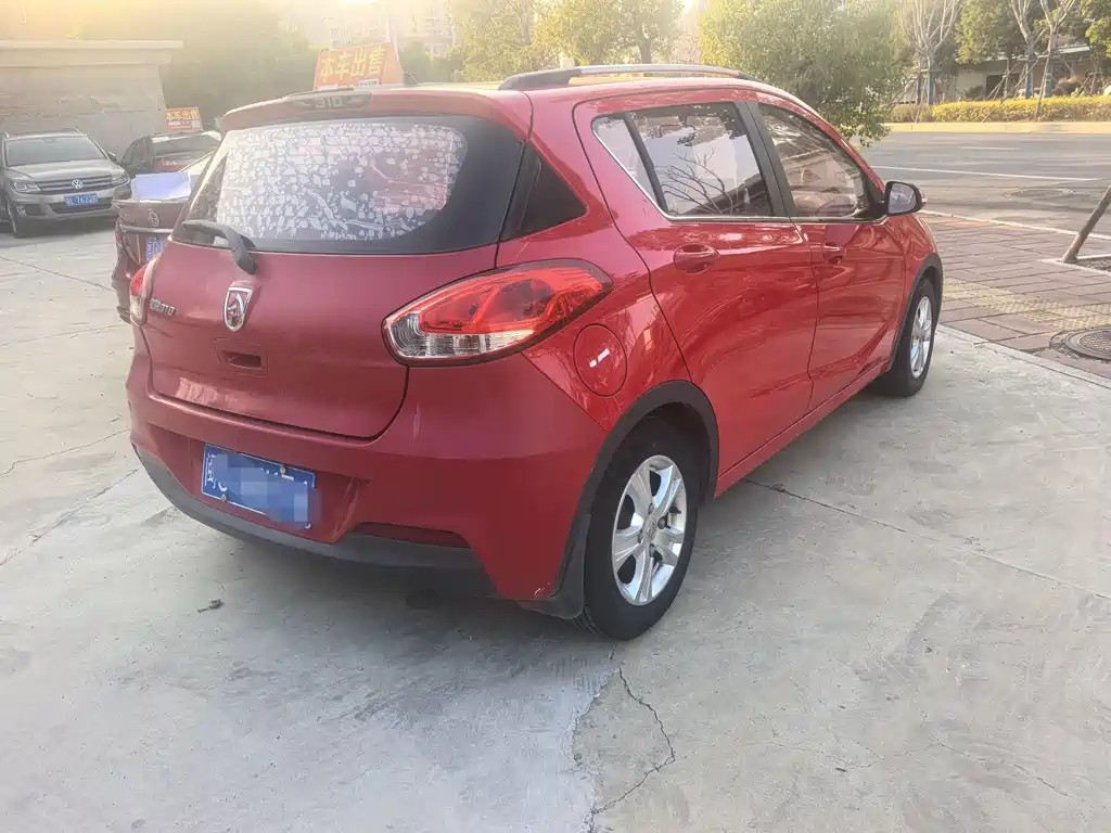 Baojun 310 2016 1.2L MT Luxury