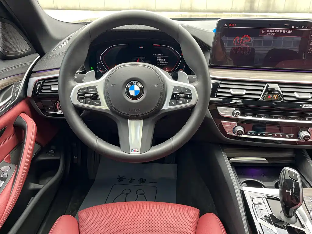 BMW 5 Series — миниатюра 4