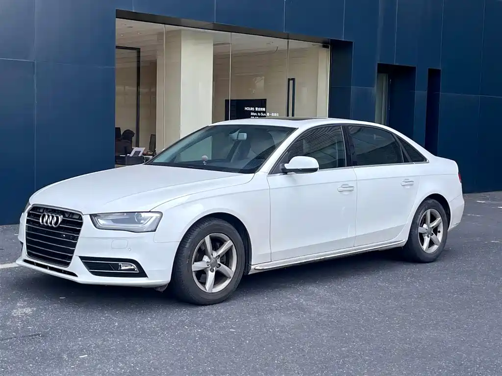 Купить Audi A4L