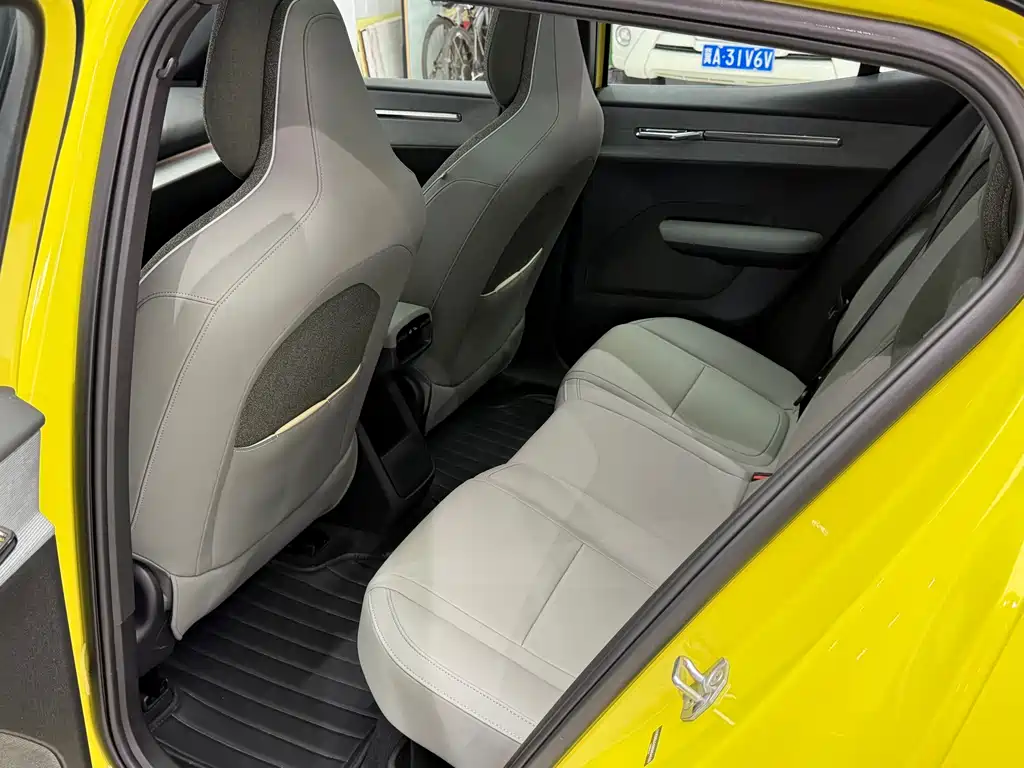 Volvo EX30 — миниатюра 15