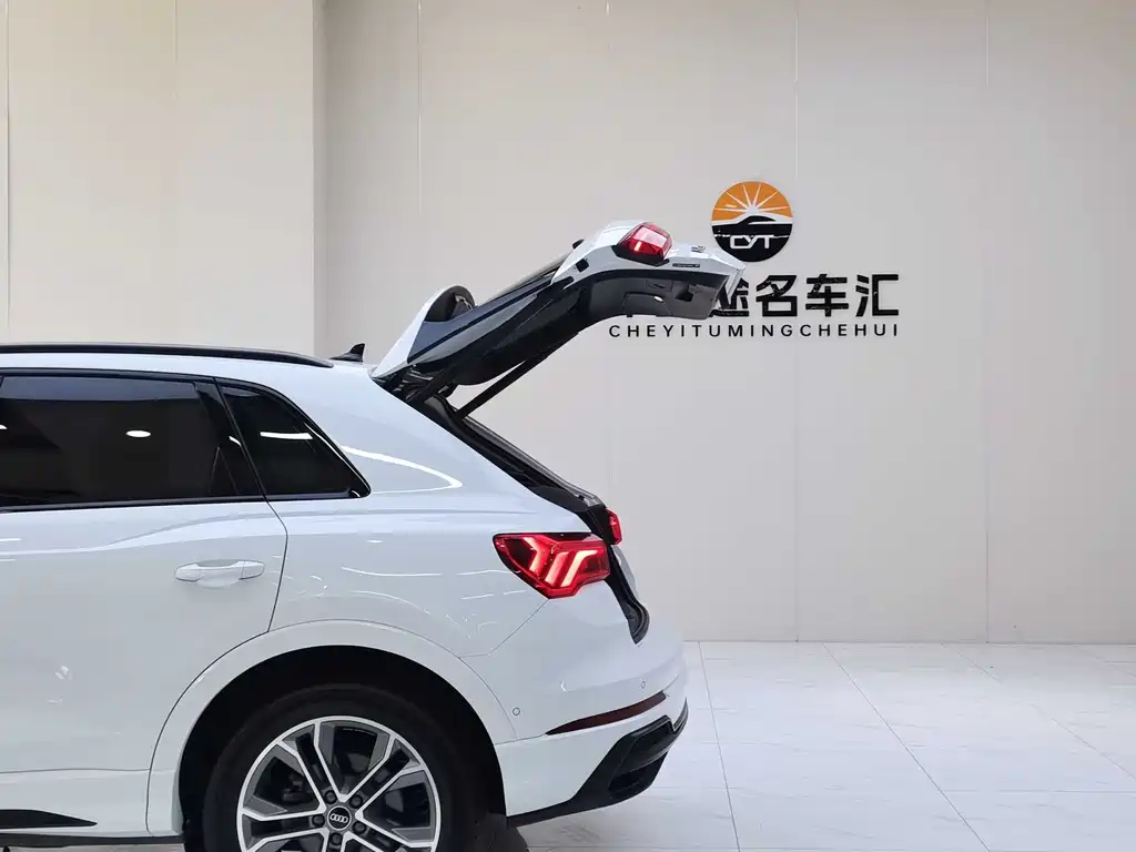 Audi Q3 — миниатюра 21