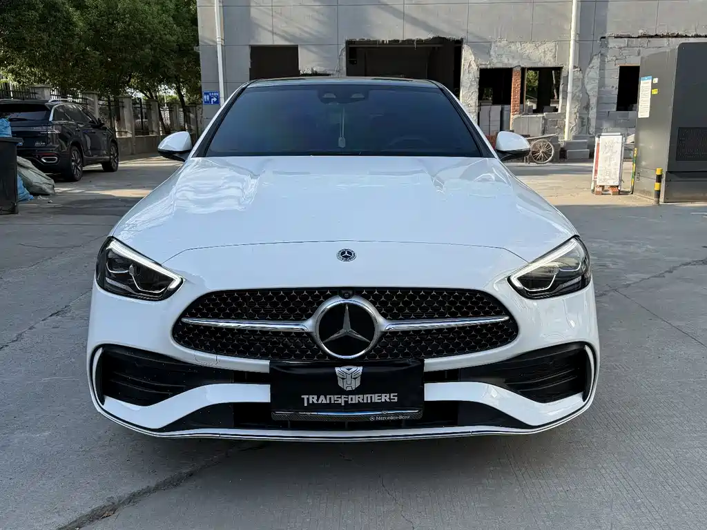 Mercedes-Benz C-Class — миниатюра 2
