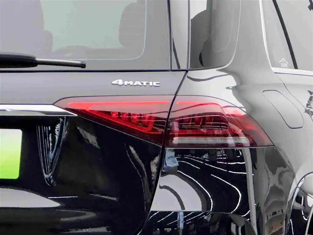 Mercedes-Benz GLE New Energy — миниатюра 6