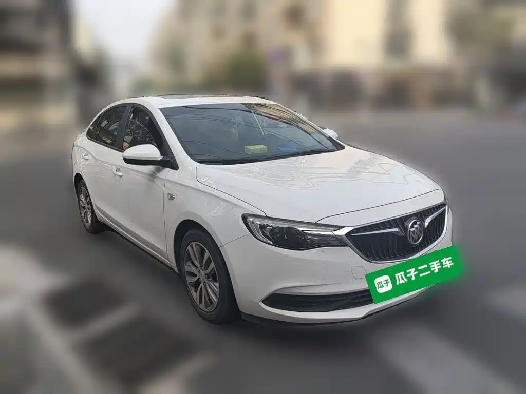 Buick Excelle — миниатюра 3