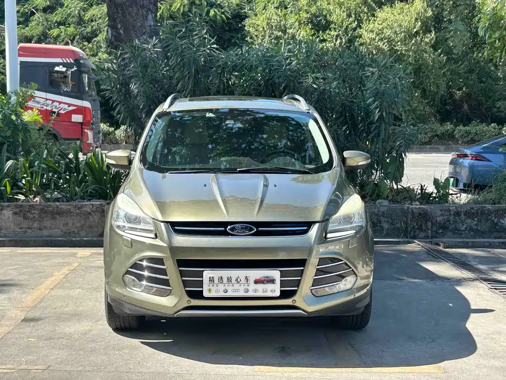 Ford Kuga — миниатюра 2
