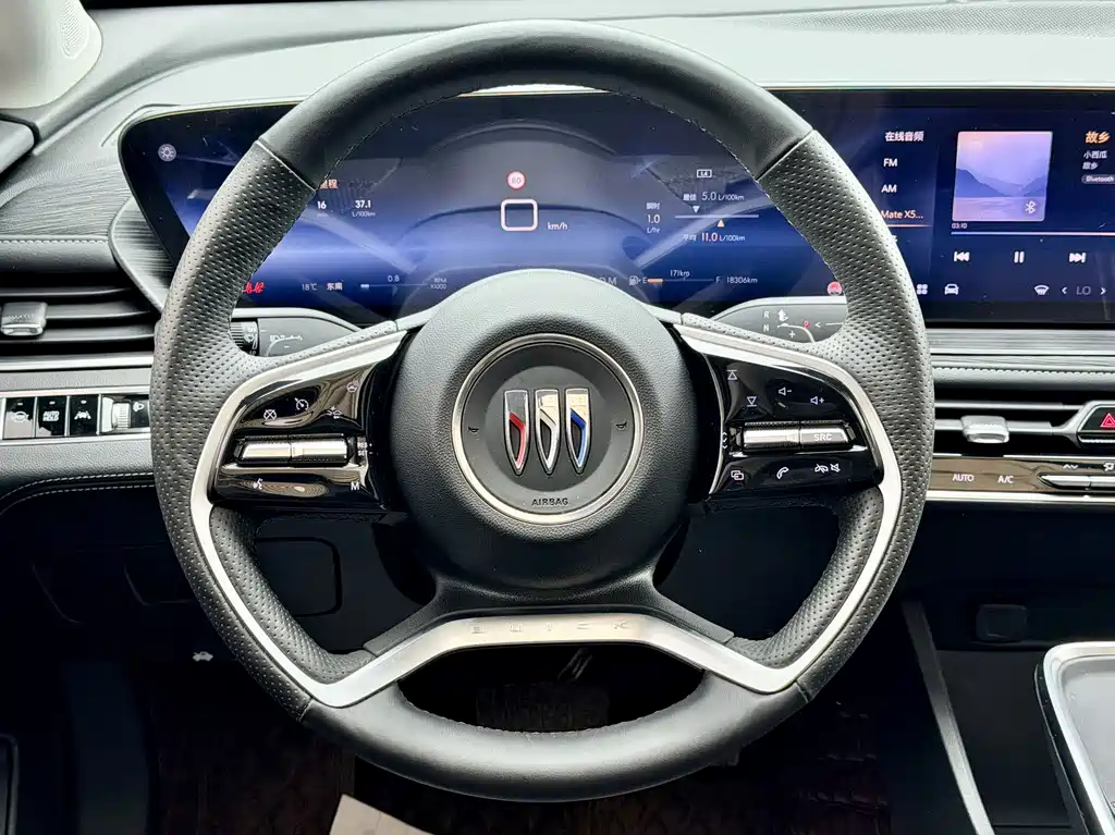 Buick LaCrosse 2023 28T