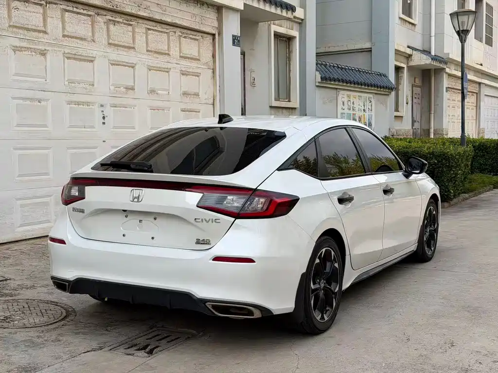 Honda Civic — миниатюра 8