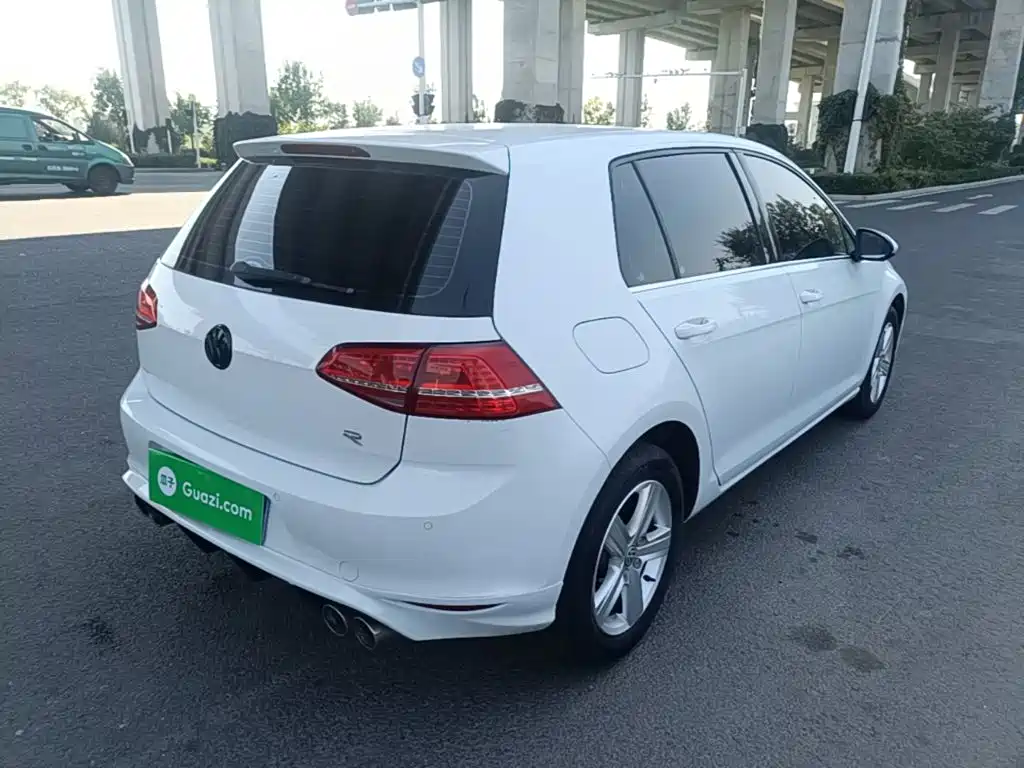 Volkswagen Golf — миниатюра 7