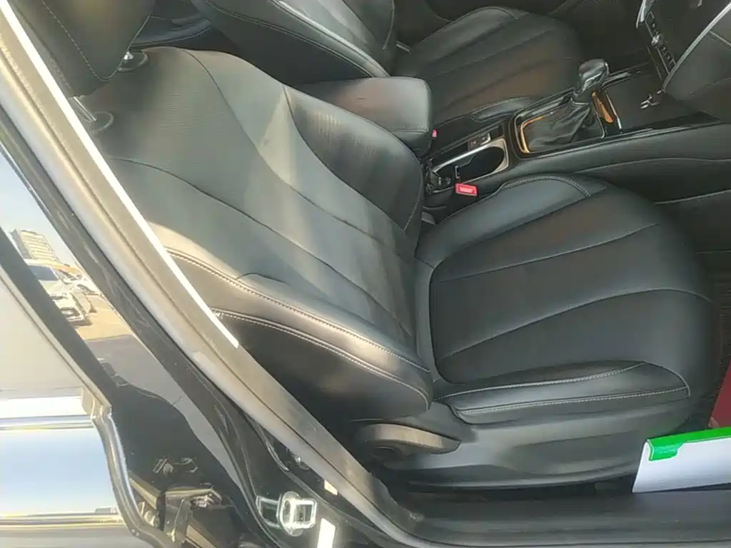 Roewe i5 — миниатюра 25
