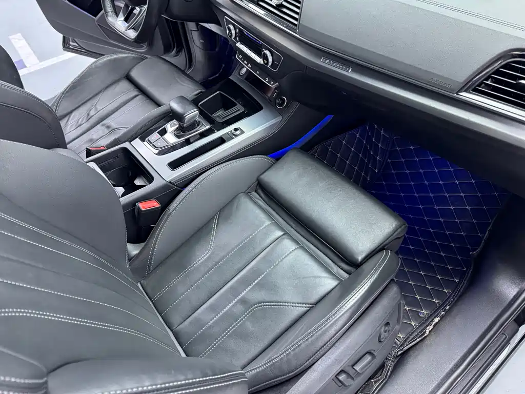 Audi Q5L — миниатюра 11