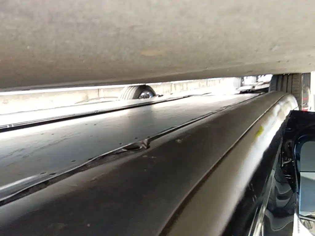 Tesla Model 3 — миниатюра 22