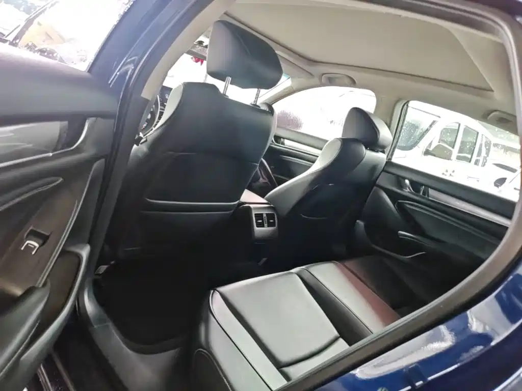 Honda Inspire — миниатюра 17