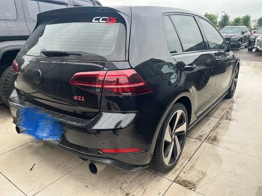 Volkswagen Golf GTI — миниатюра 18