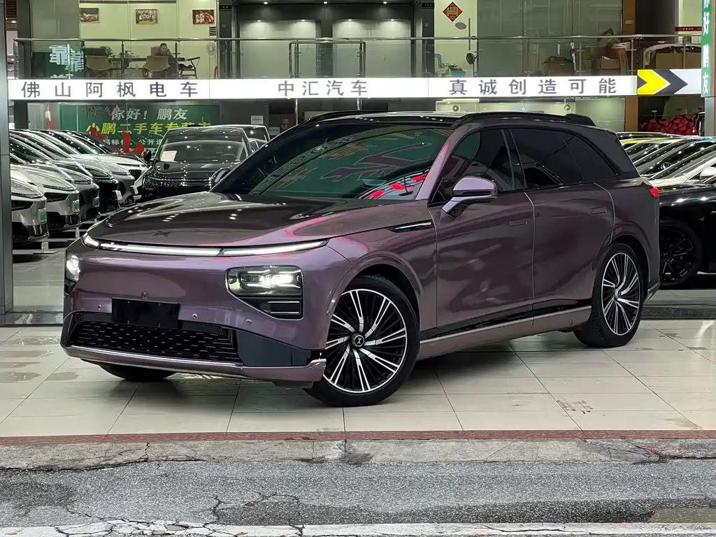 XPeng G9 — миниатюра 2