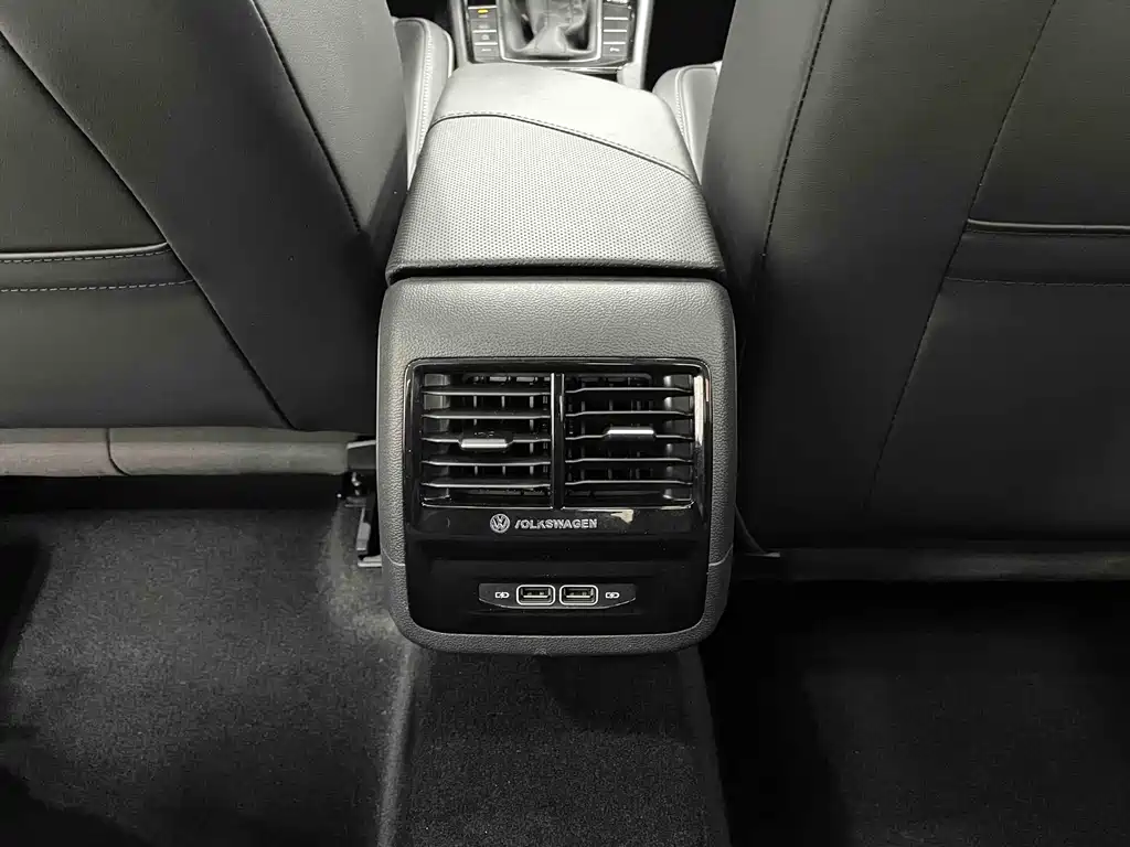 Volkswagen Sagitar — миниатюра 18