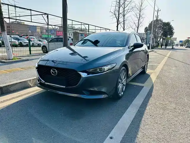 MAZDA 3 ANGKESAILA