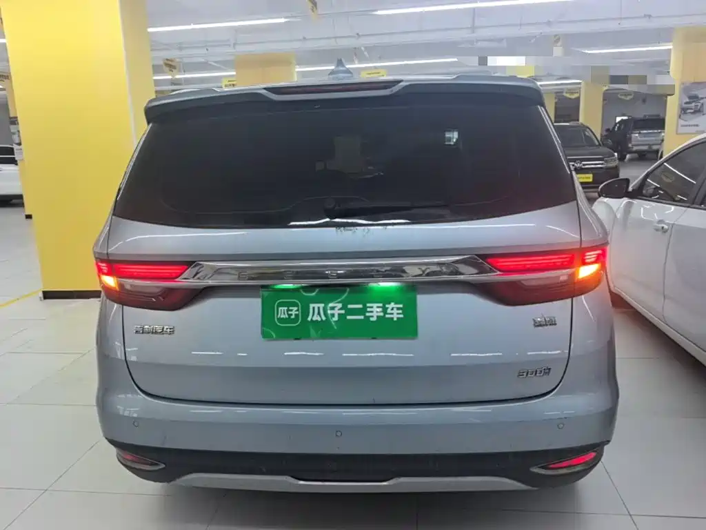 Geely Jia Ji — миниатюра 6