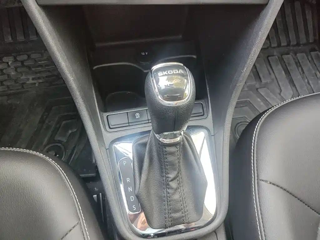 Skoda Rapid — миниатюра 14