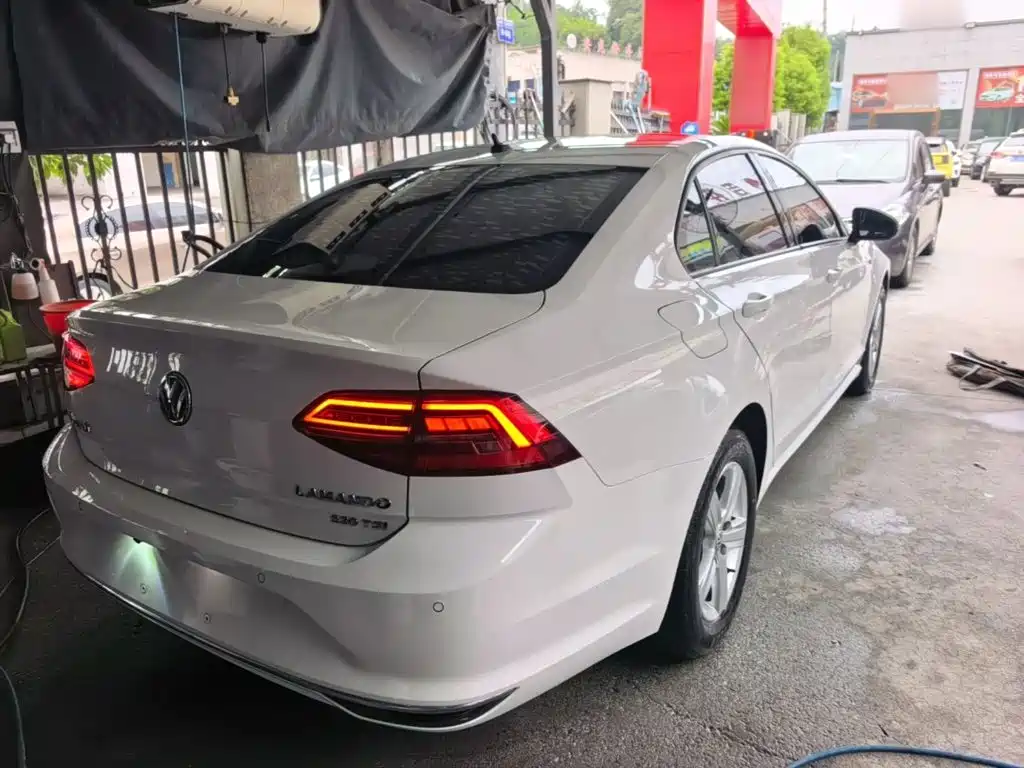 Volkswagen Lamando — миниатюра 7