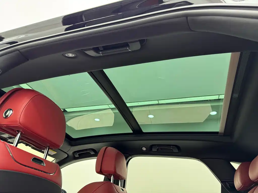 Bentley Bentayga — миниатюра 26
