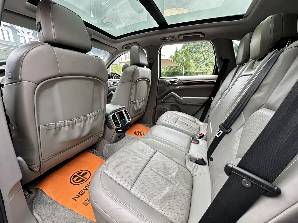 Porsche Cayenne 2011 Cayenne 3.0T