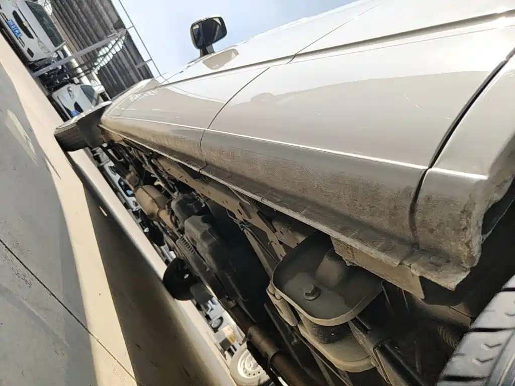 MAXUS V80 — миниатюра 22