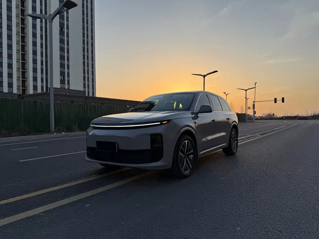 Li Auto IDEAL L6