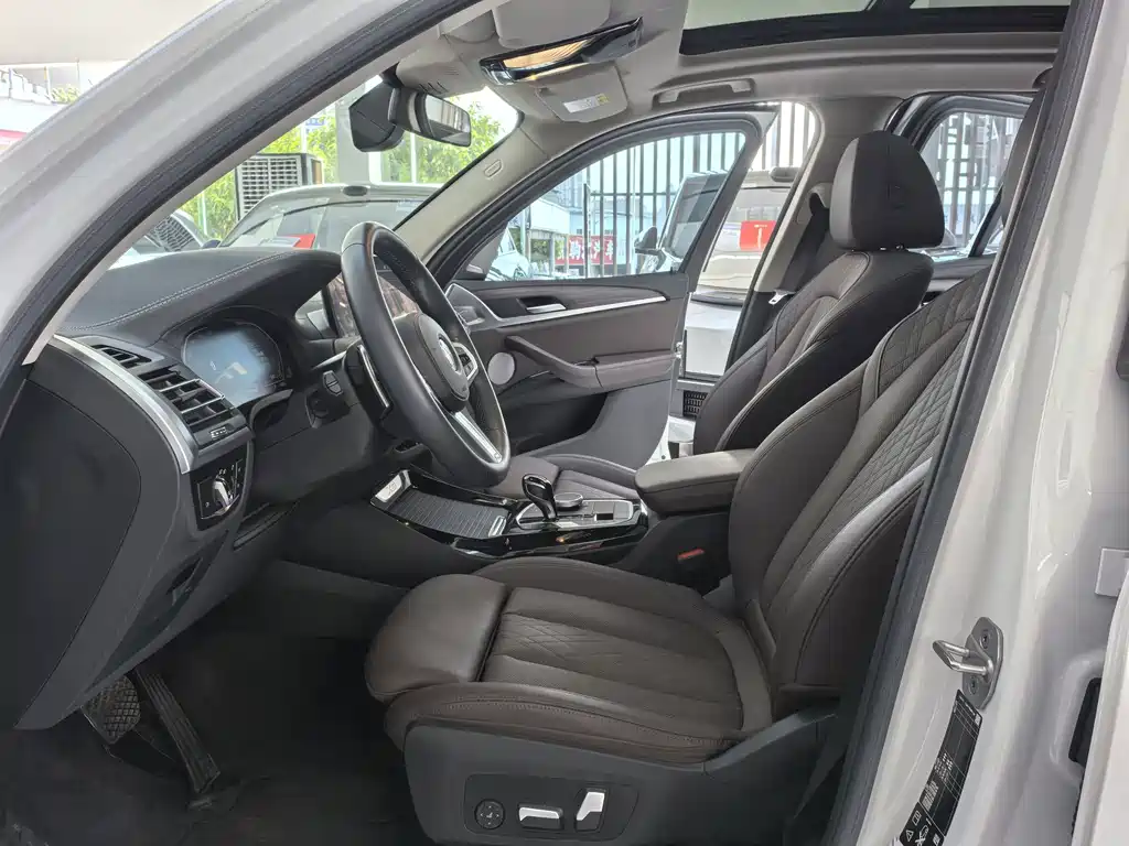 BMW X3 — миниатюра 4