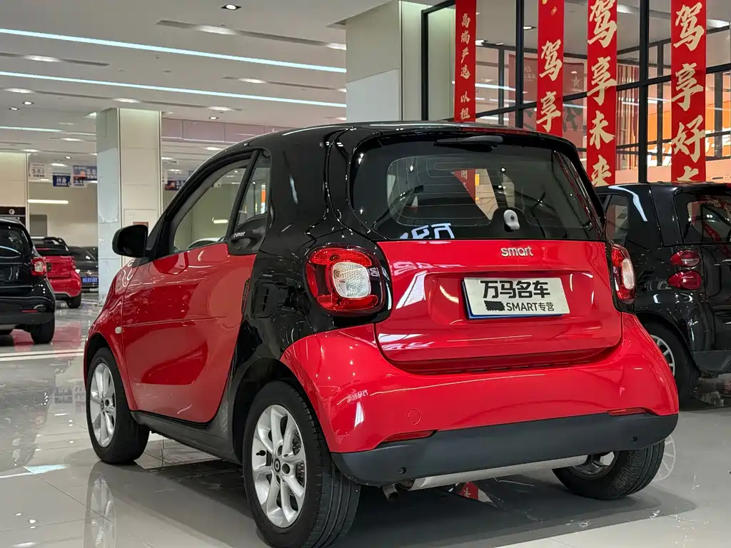 smart Smart Fortwo — миниатюра 7